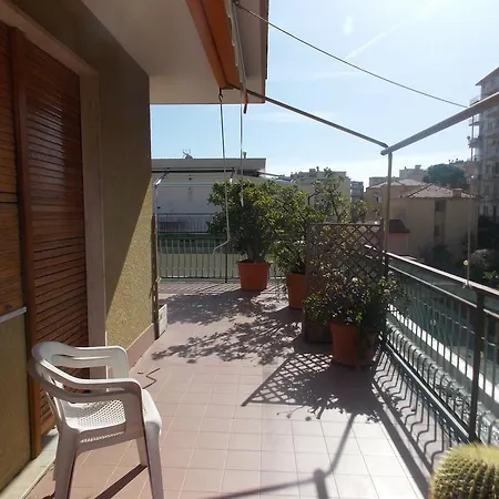 Margherita Penthouse شقة *